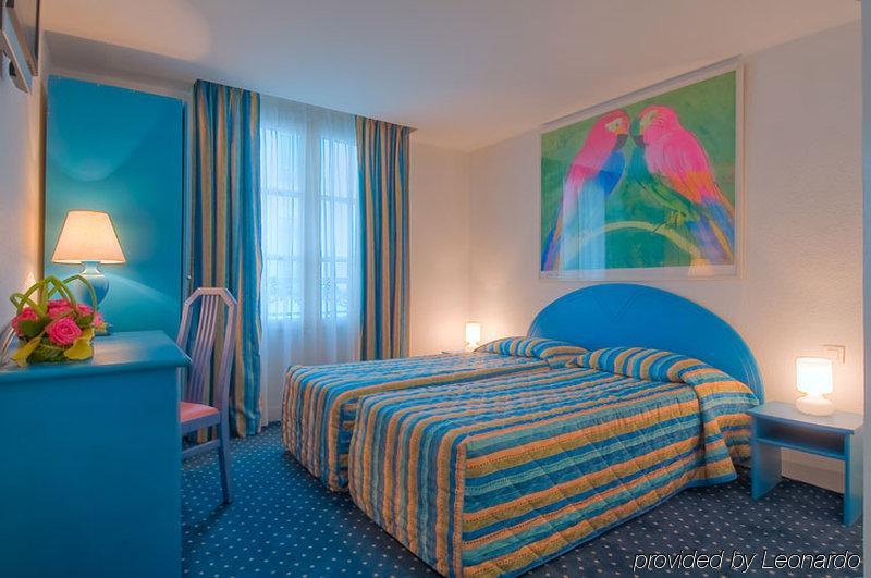 Croix De Malte Hotel Paris Phòng bức ảnh